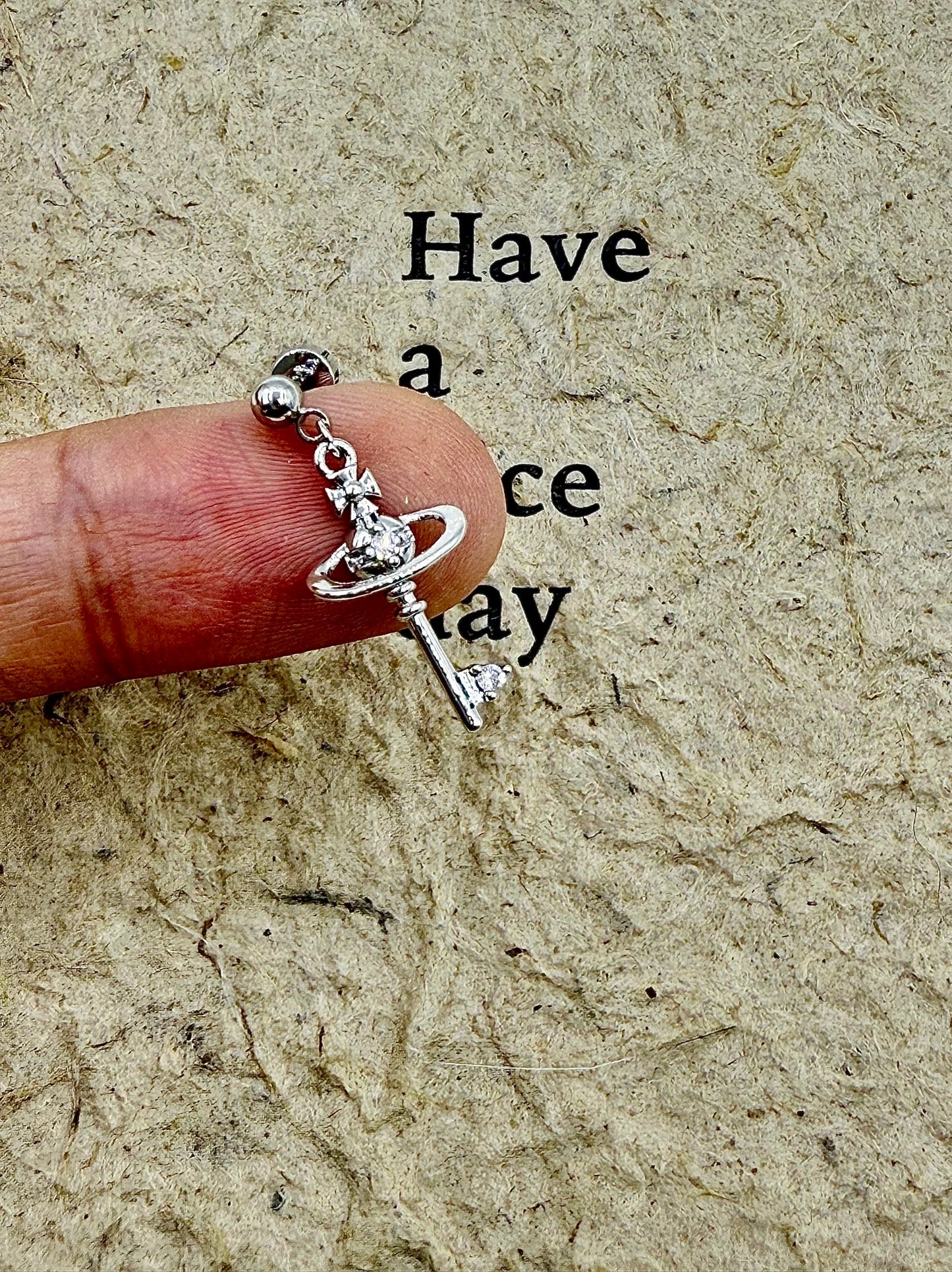 Key Helix Earing
