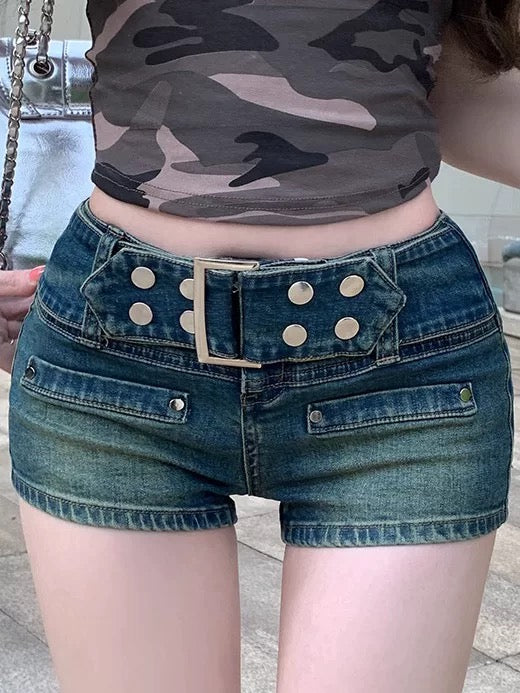 Large Buckled Low Rise Shorts